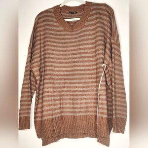 Lumiere sweater NWT